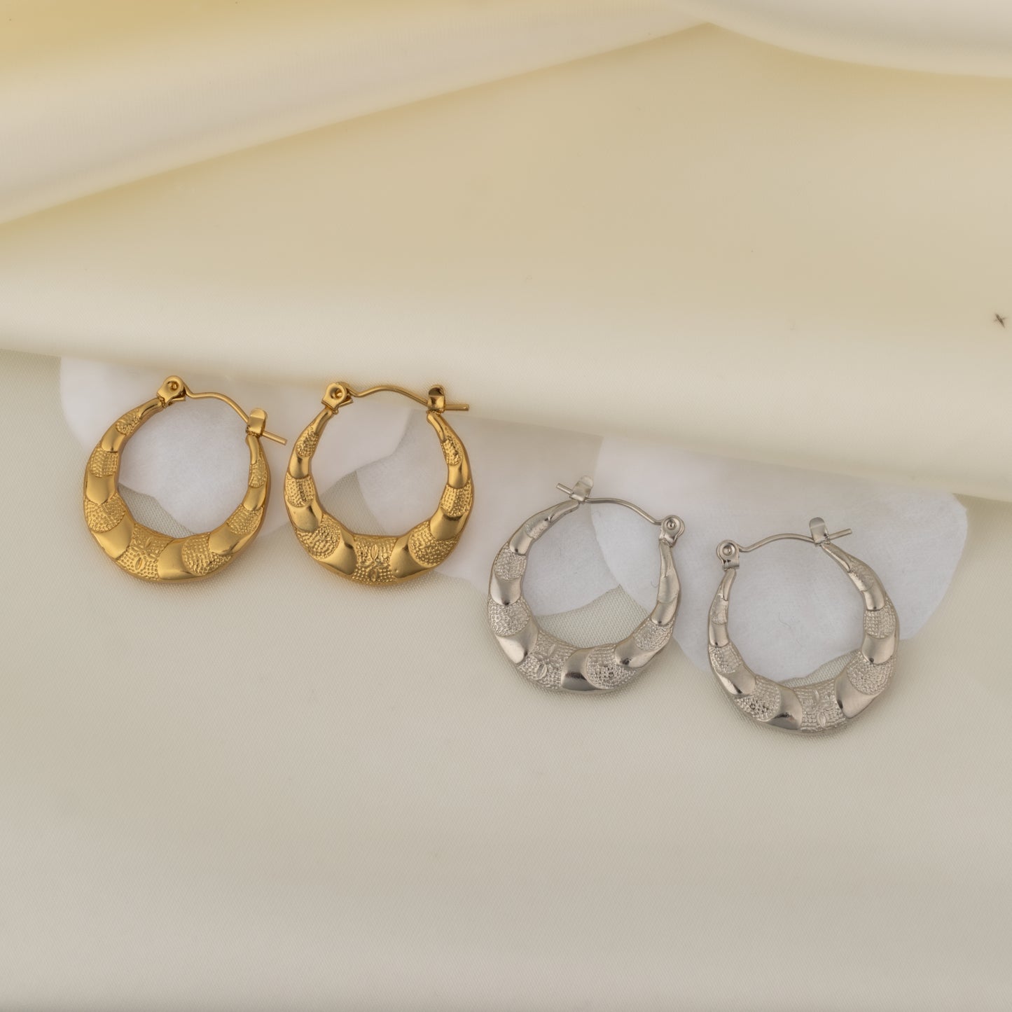 Classic Groove Earrings