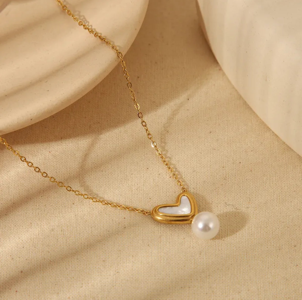 Pearl Embrace Necklace