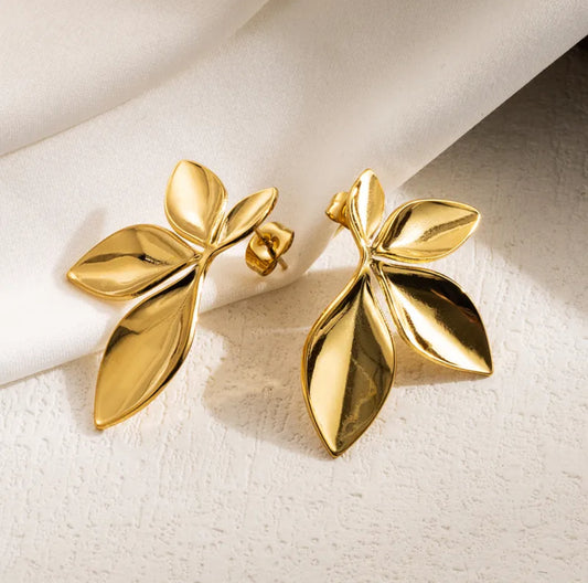3 Leaves Earring