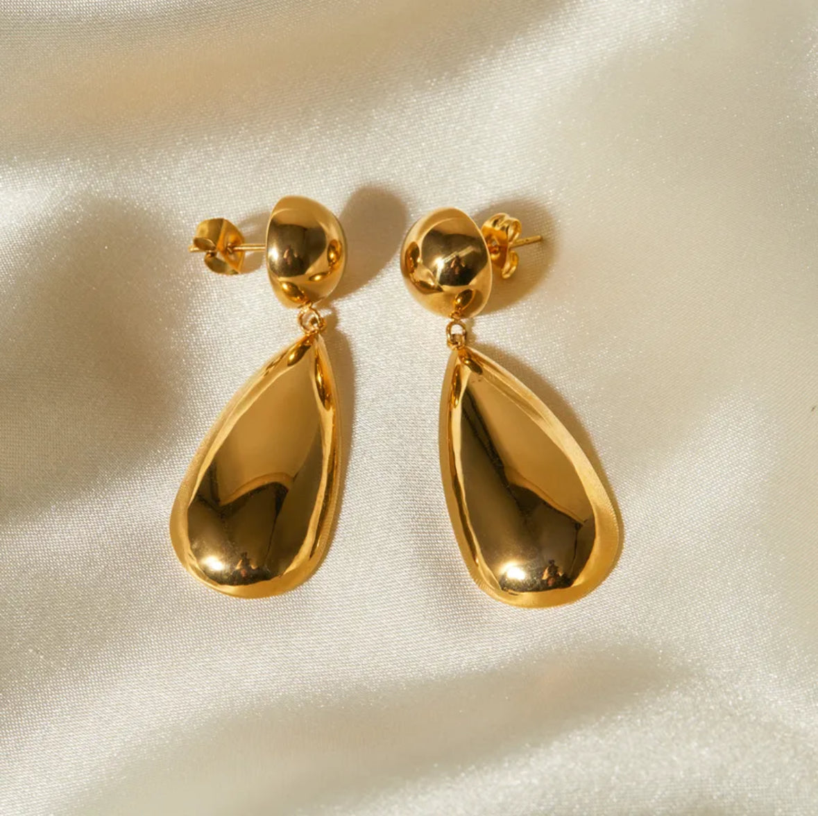 Drops of Gold Earrings
