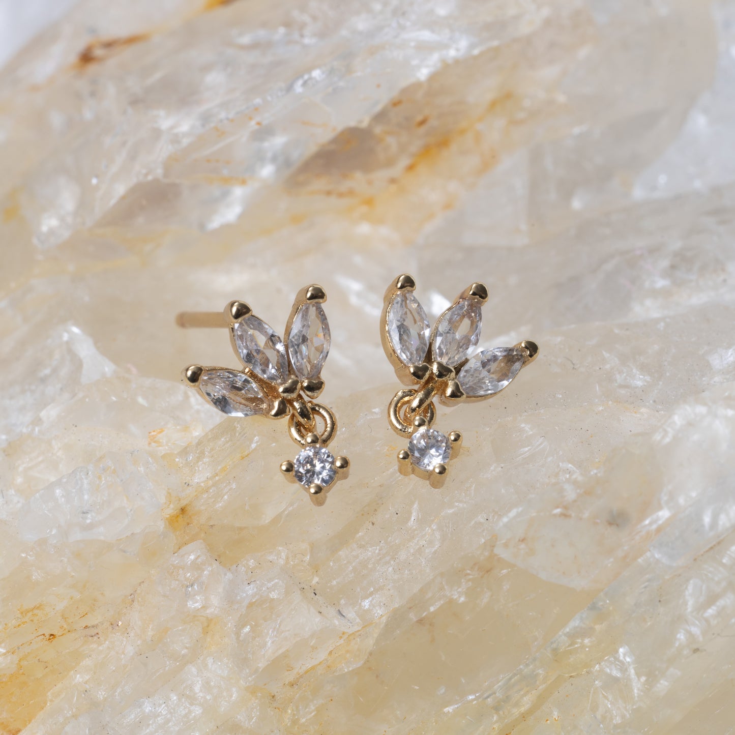 Lotus met Hangertje Studs