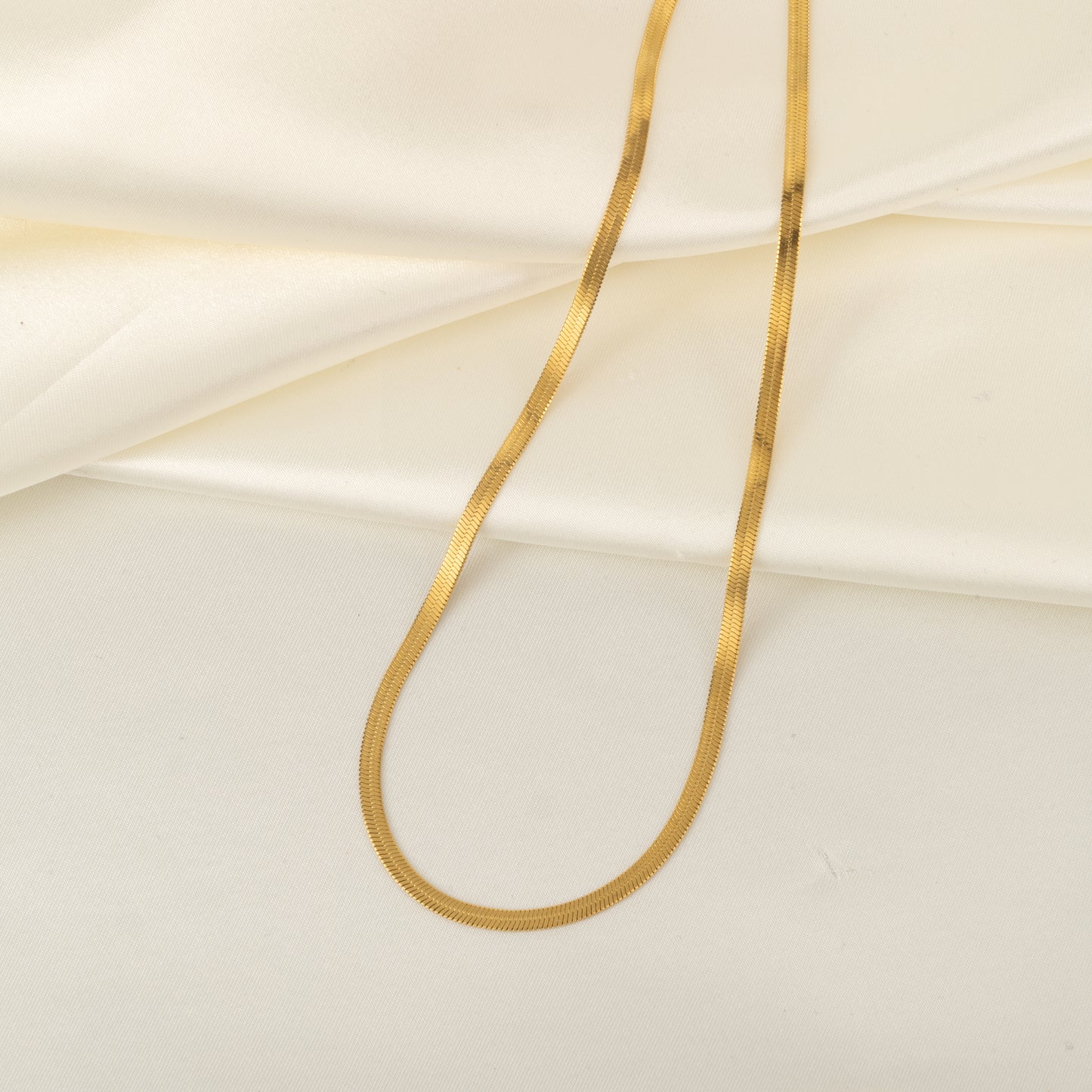Refined Elegance Chain