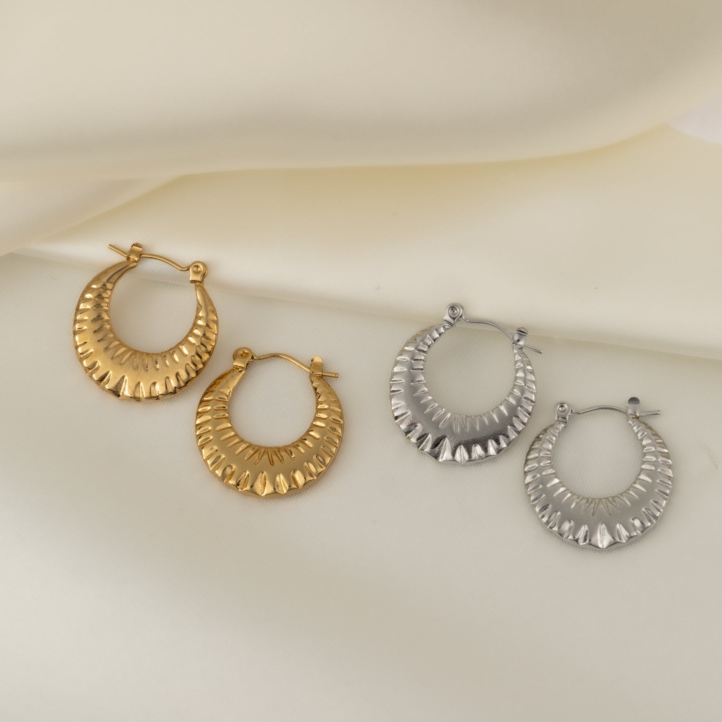 Timeless Line Earrings
