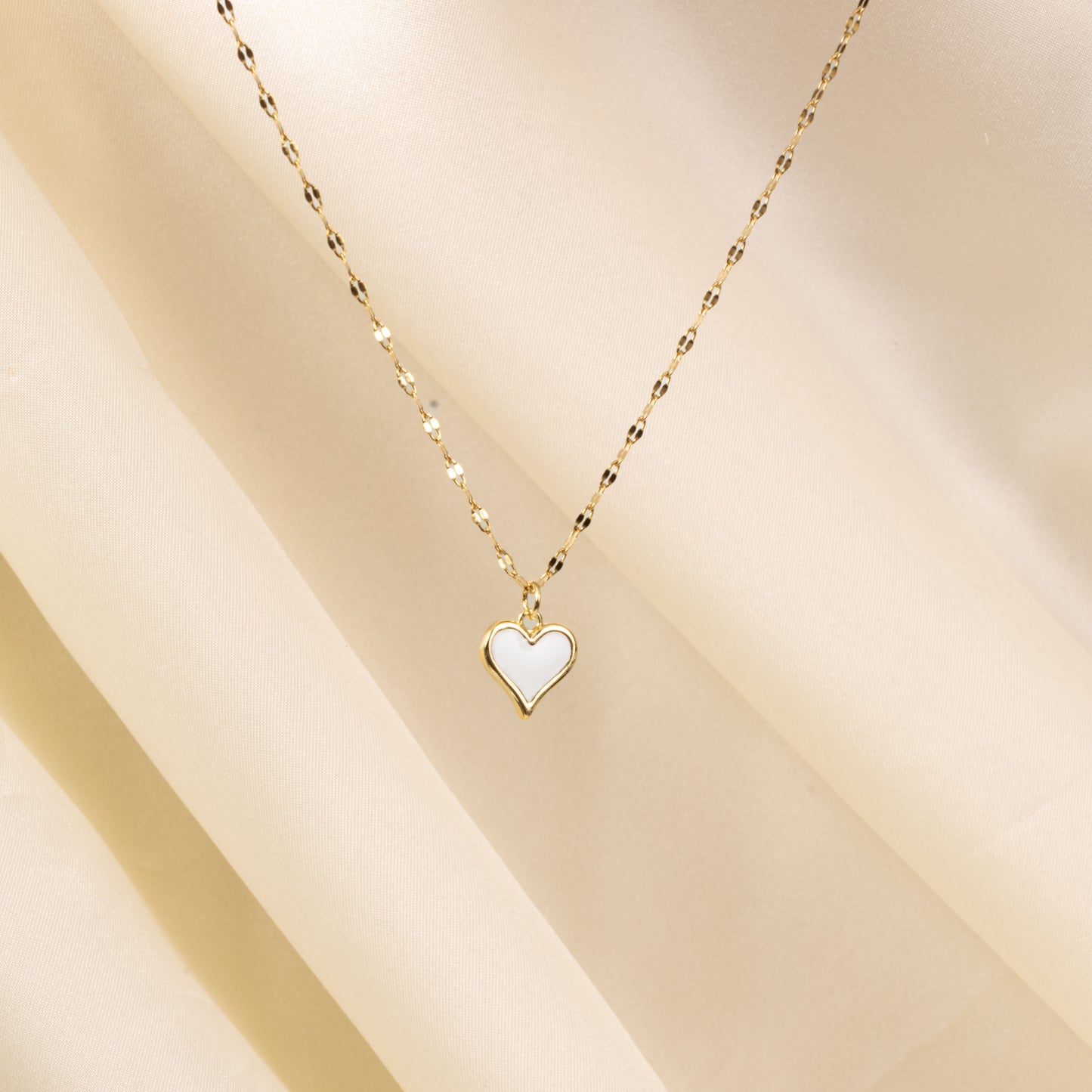 White Heart shape Necklace