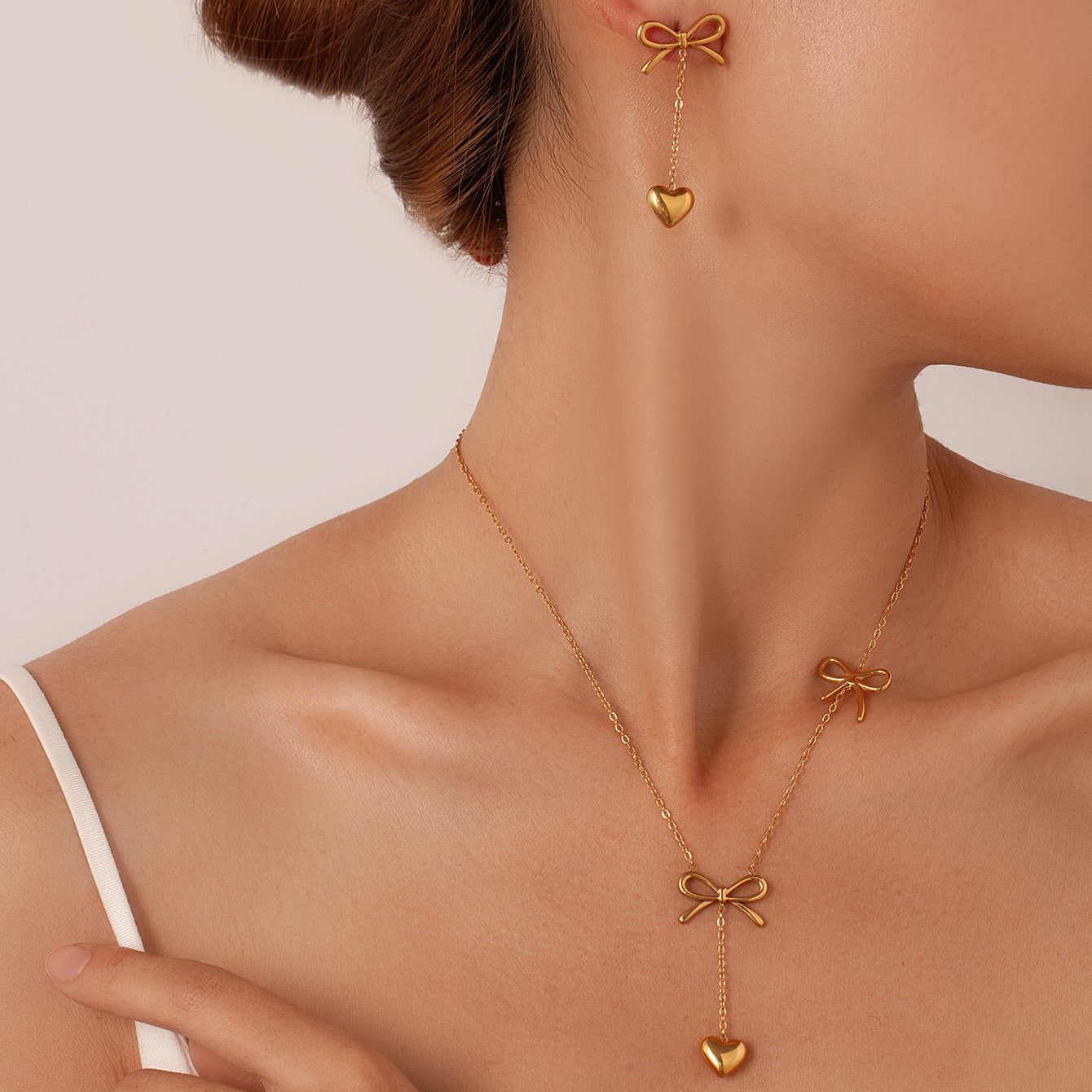 Trendy Strikjes Studs