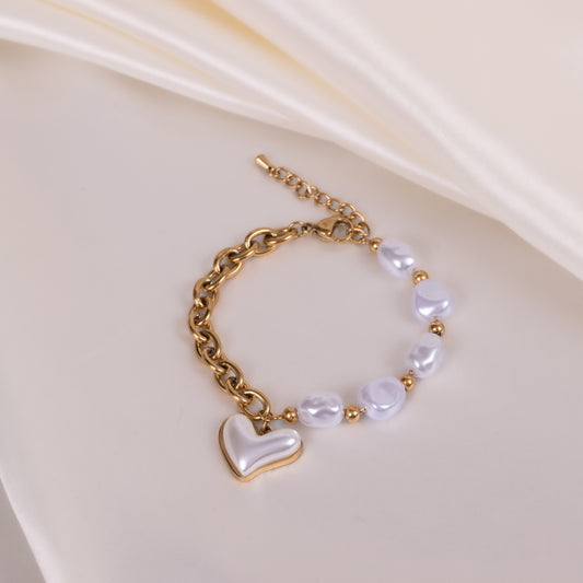 Golden Heart Pearl Bracelet