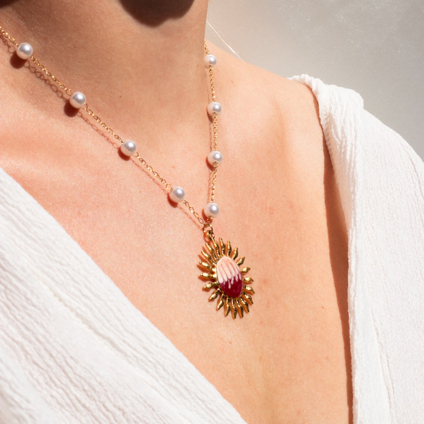 Sun Aura Necklace
